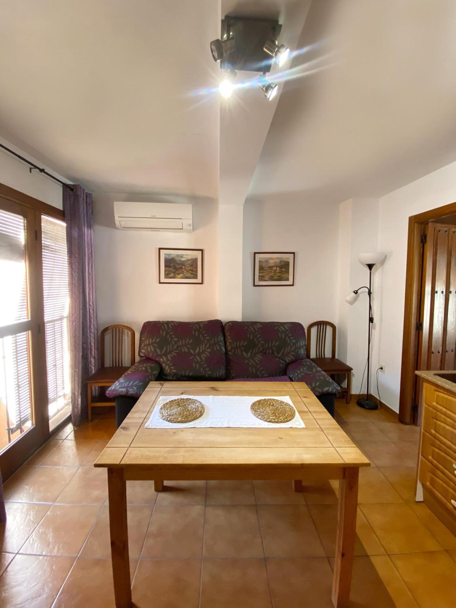 Apartamento Fray Eloy De 1 Habitacion Guadalupe  Luaran gambar