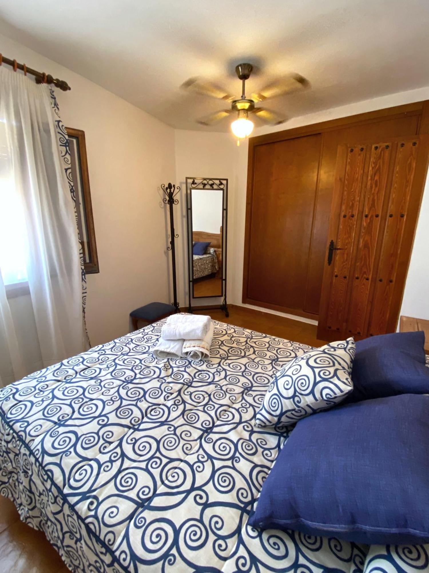 Apartamento Fray Eloy De 1 Habitacion Guadalupe  Bilik gambar